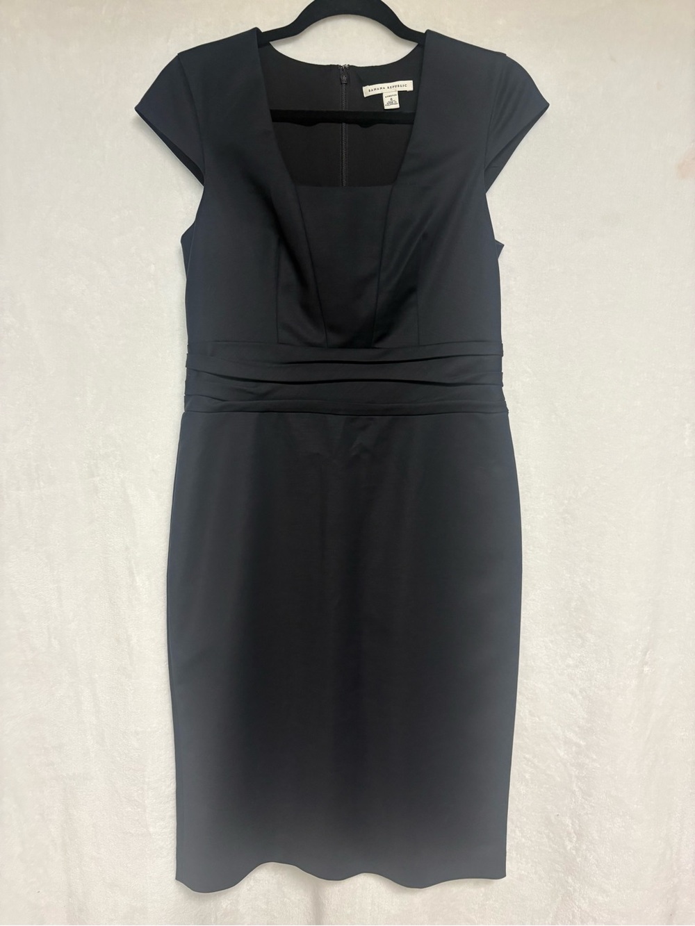 Banana Republic Black Cap-Sleeve Sheath Dress